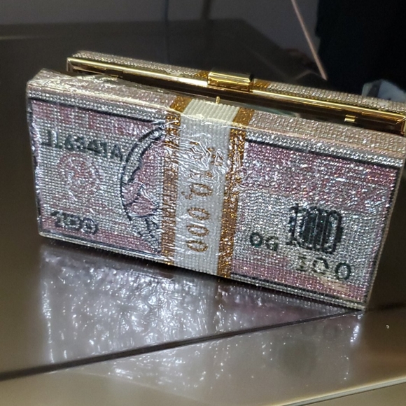 Limited Stack of Money Clutch - Picture 4 of 10